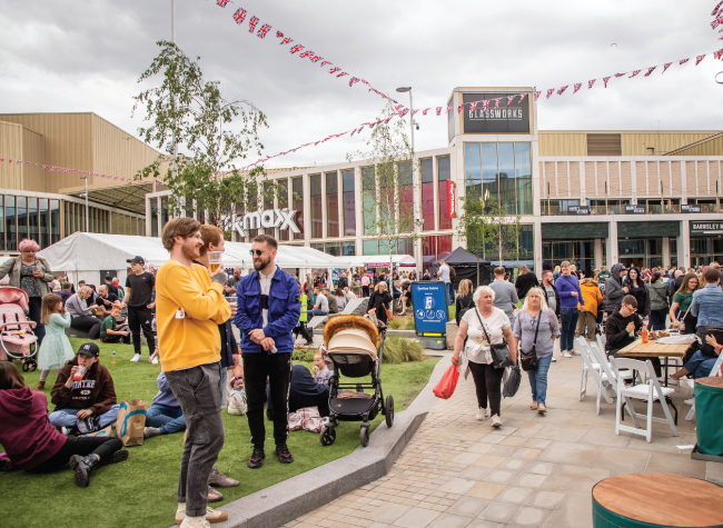TUCK IN AT BARNSLEY’S FLAVOURS FOOD FESTIVAL THIS MONTH