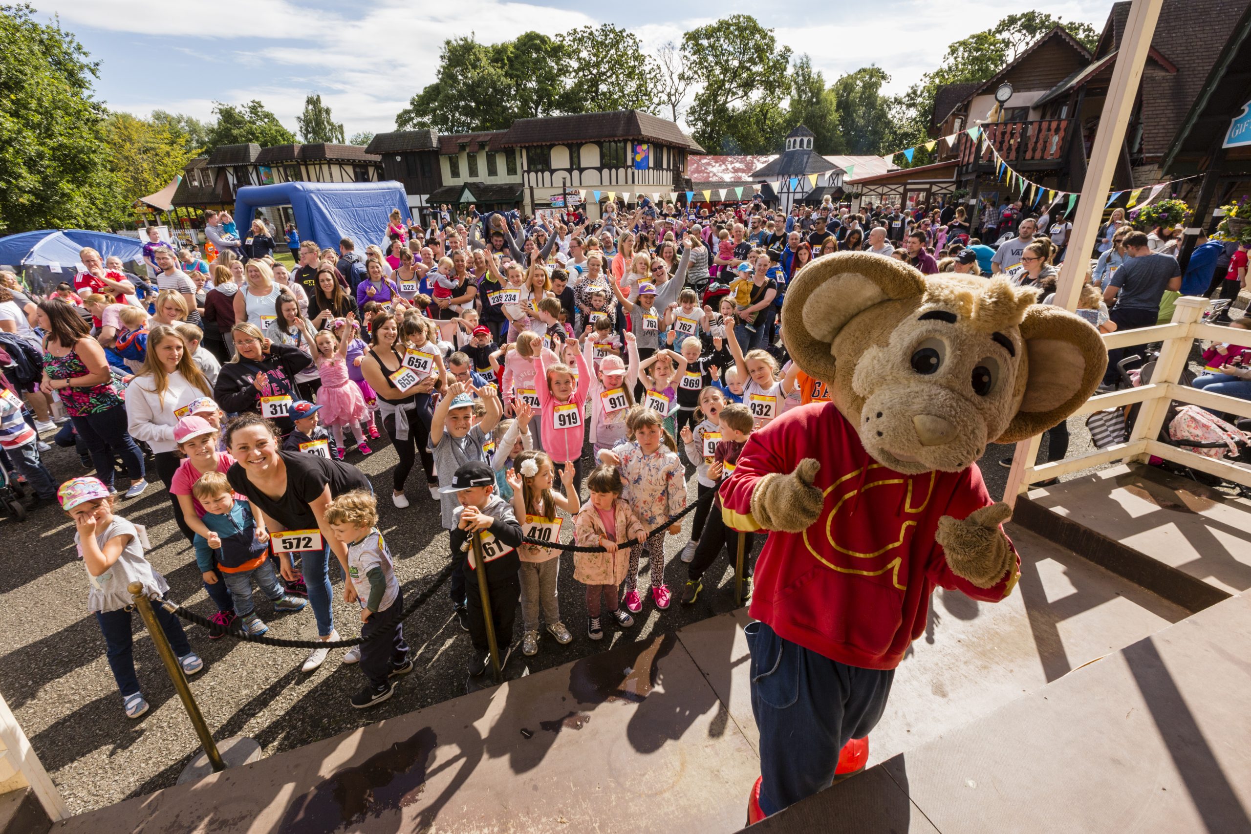 Runners and walkers wanted for charity fun run at Gulliver’s Valley