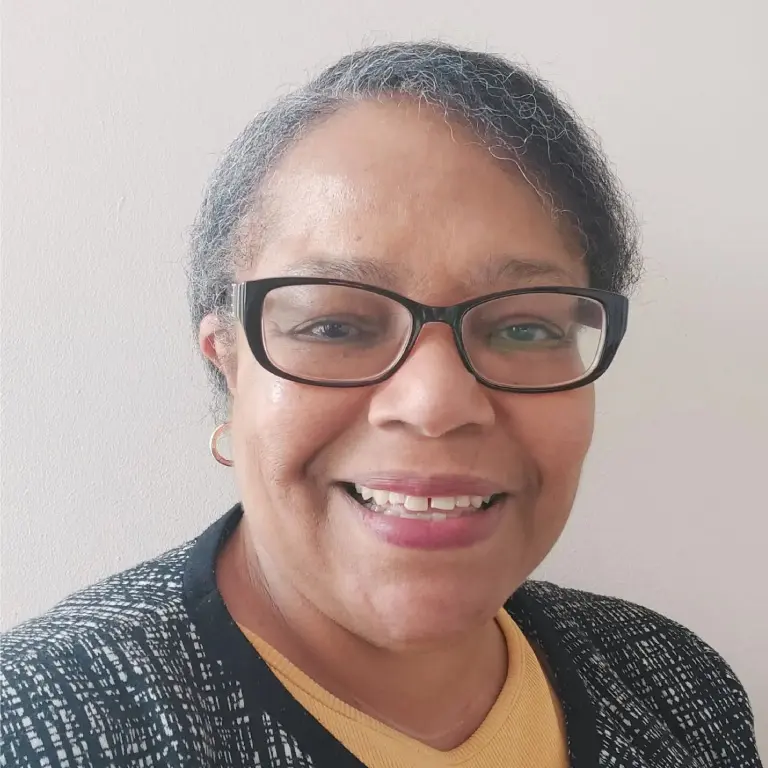 Dr Veronica Broomes