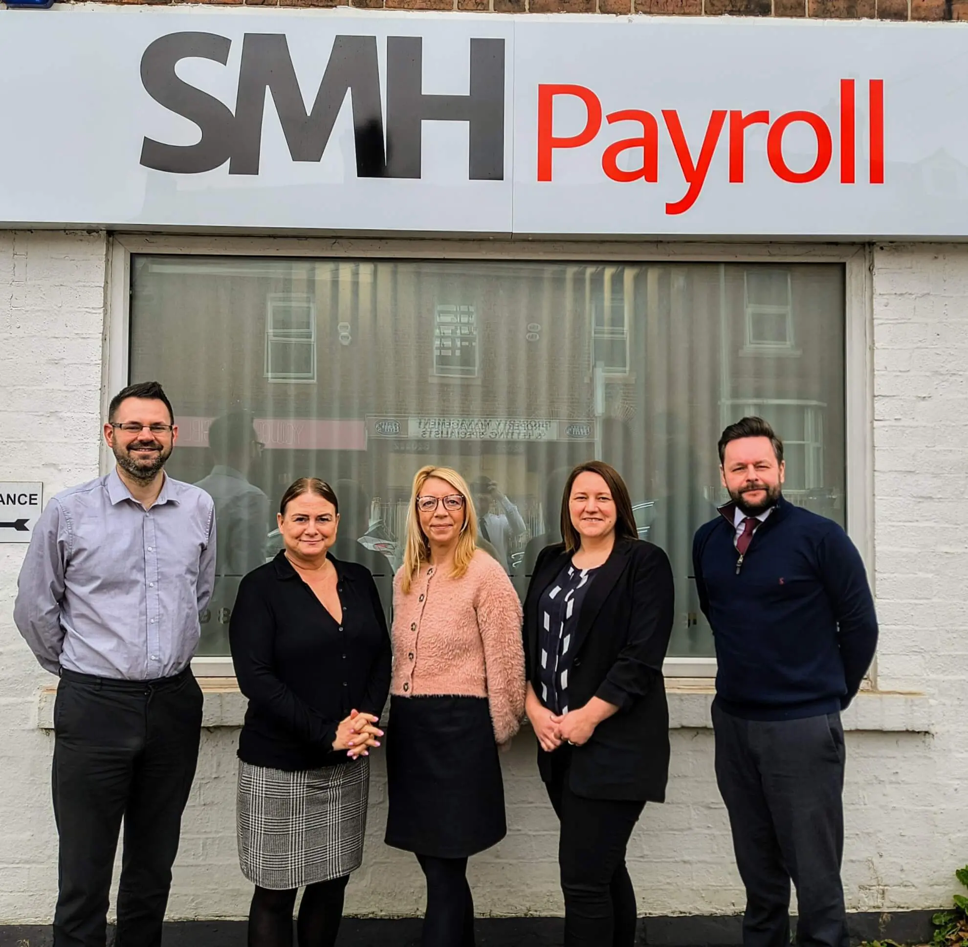 SMH Payroll expands into new office